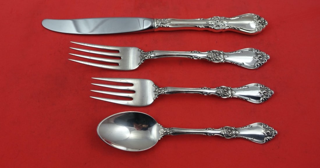 Wallace Royal Rose Sterling Silver 4-Piece Place Setting: Wallace Royal Rose Sterling Silver 4-Piece Place Setting Enhance your dining experience with the exquisite Royal Rose by Wallace Sterling Silver Regular Size Place Setting. This elegant four-piece set