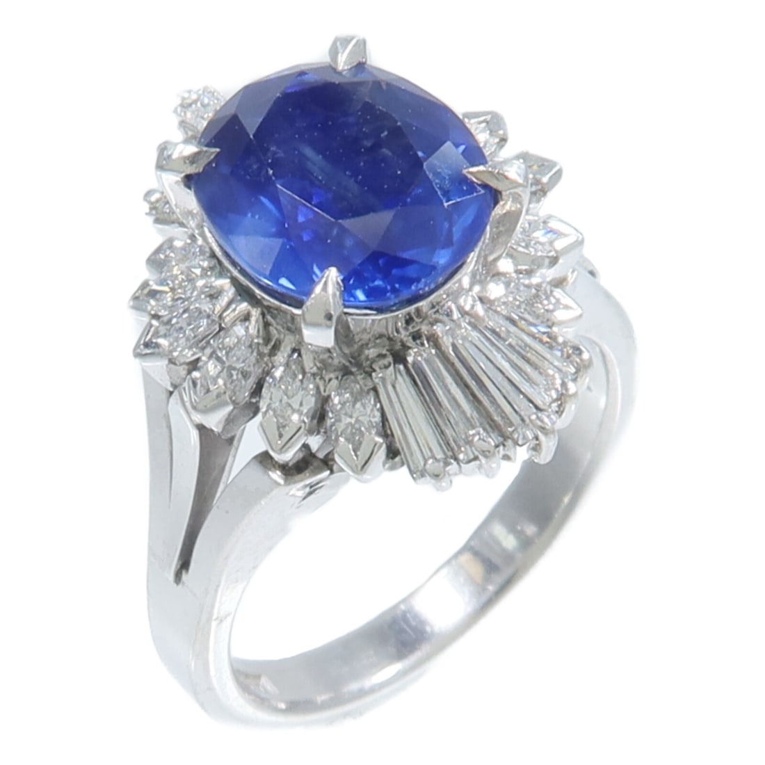 Pt900 Platinum Ring with Sapphire and Diamond US Size 6 (1 of 9)