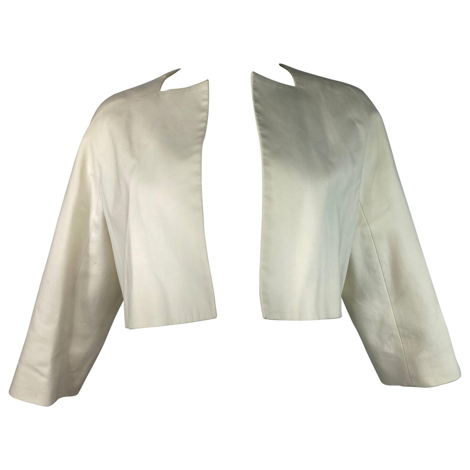 Dsquared2 Size 44 Cream Cotton Cropped Open Front Jacket: Dsquared2 Size 44 Cream Cotton Cropped Open Front Jacket Cream Dsquared2 cropped blazer jacket in cotton, featuring an open front with no closure, wide long sleeves, a square neckline, and a mini leng