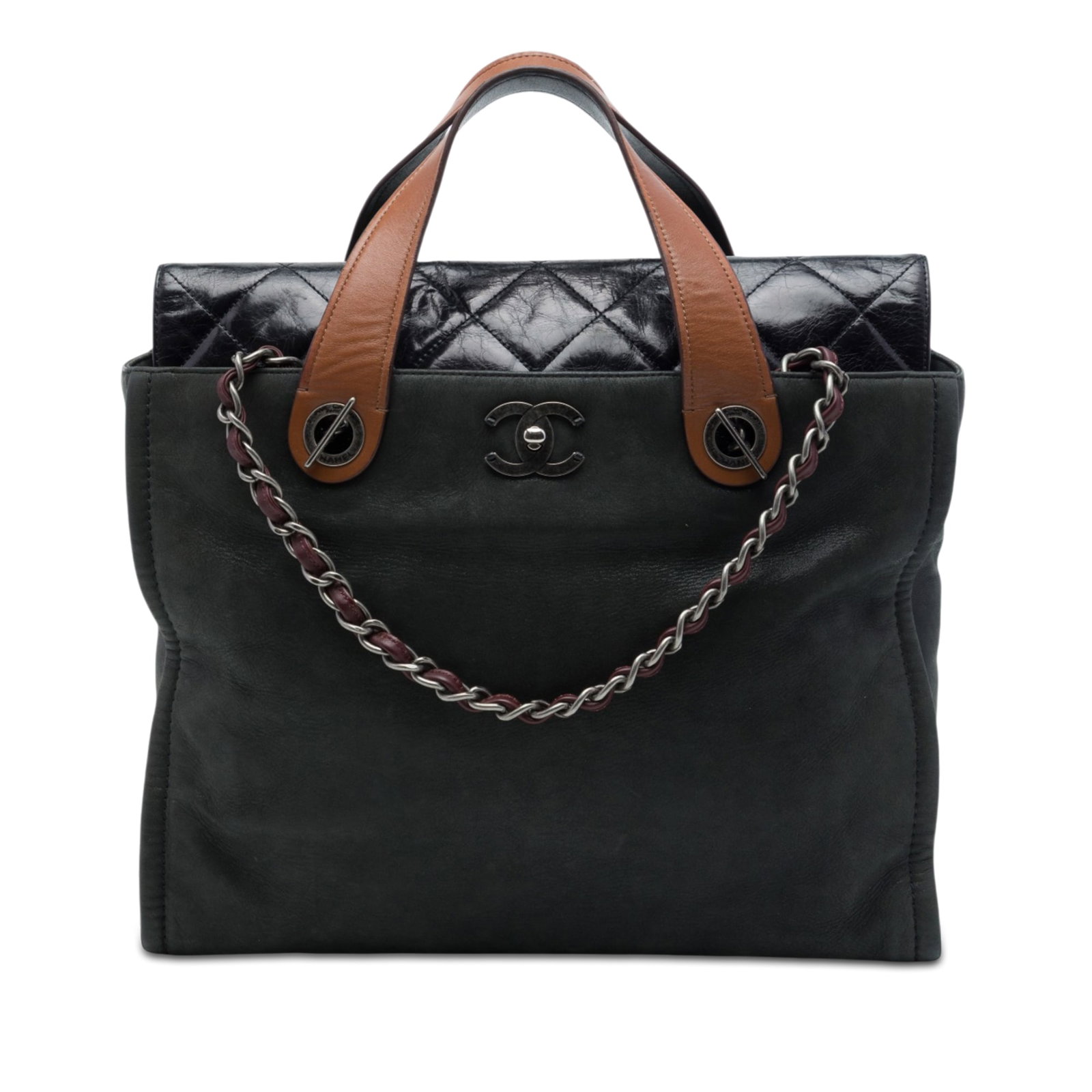 Chanel Portobello Soft Tote in Iridescent Calfskin Leather: Chanel Portobello Soft Tote in Iridescent Calfskin Leather This Chanel satchel is crafted from quilted calfskin leather and features flat leather handles, leather-woven chain link straps, and a quilte