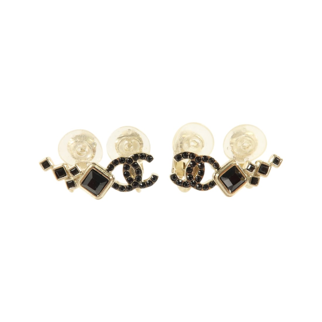 CHANEL CC Clip Earrings Black and Gold Tone Metal: CHANEL CC Clip Earrings Black and Gold Tone Metal CHANEL CC clip-on earrings in black and gold-tone metal. Made in France, this women's pair features the iconic CC design and comes with no accessories