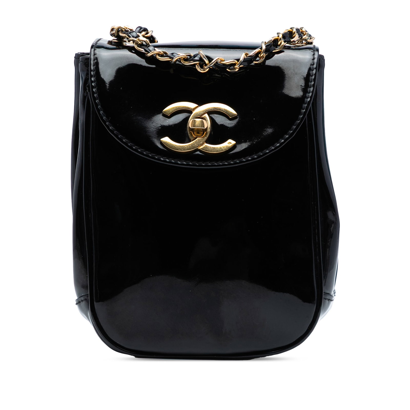Chanel CC Flap Crossbody Bag in Black Patent Leather: Chanel CC Flap Crossbody Bag in Black Patent Leather Chanel CC Patent Flap Crossbody in black patent leather with a leather-woven chain link shoulder strap. The bag features a front flap with interloc