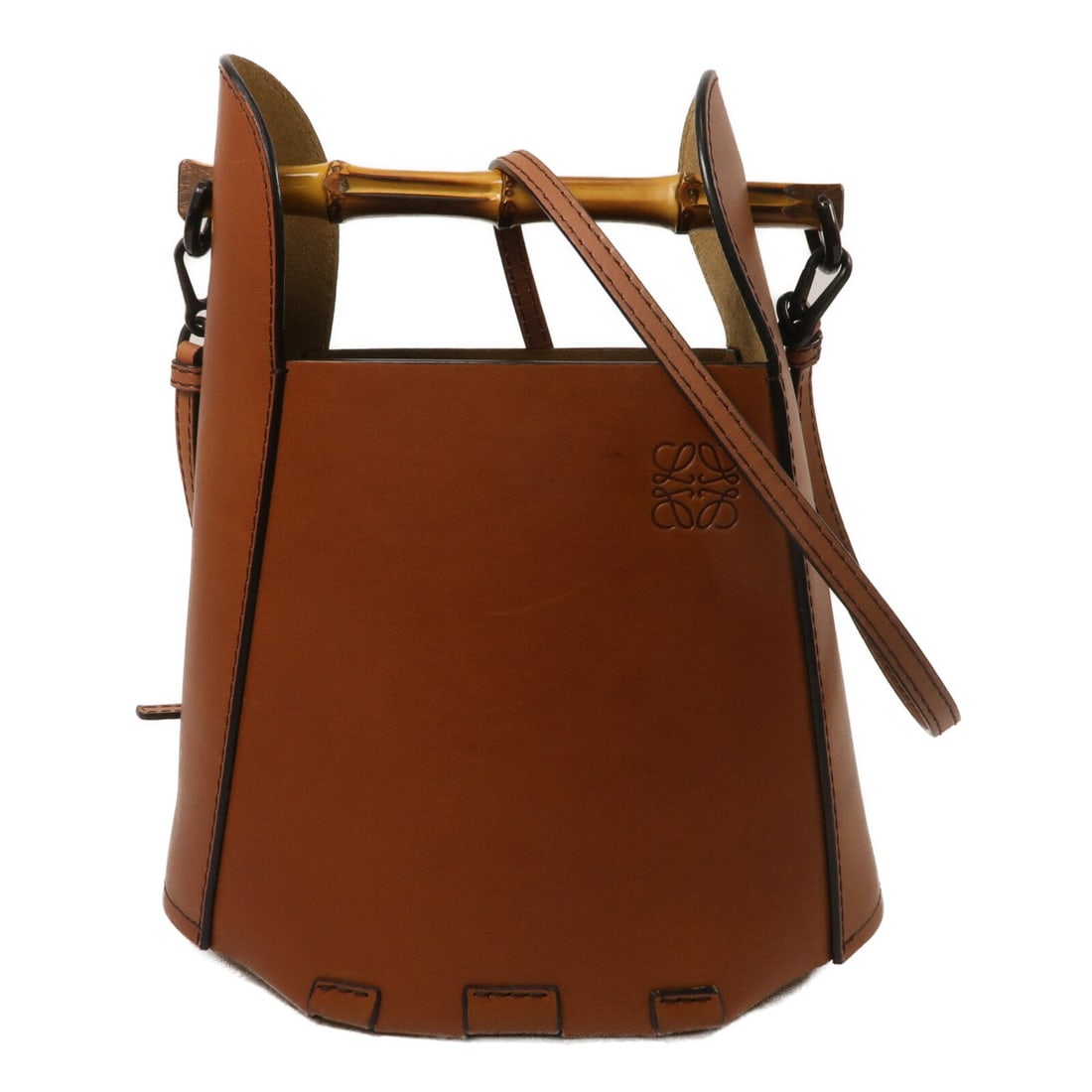 LOEWE Bamboo Bucket 2Way Shoulder Bag Brown Calfskin Leather: LOEWE Bamboo Bucket 2Way Shoulder Bag Brown Calfskin Leather LOEWE Bamboo Bucket Bag in brown calfskin leather with a 2-way shoulder bag design. Made in Spain, this women's bag includes an interior op