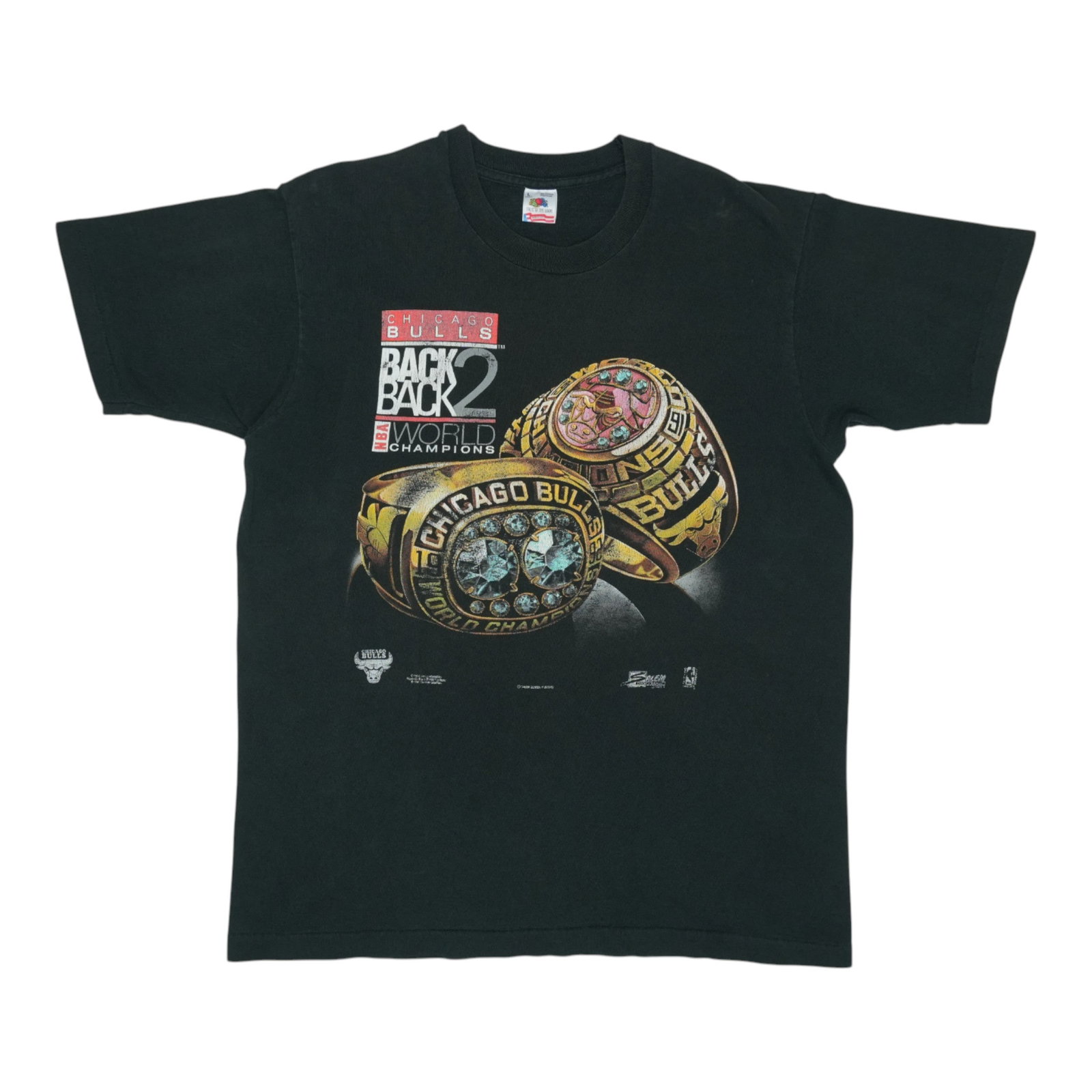 Vintage 1992 Chicago Bulls Champions T Shirt Black XL: Vintage 1992 Chicago Bulls Champions T Shirt Black XL Authentic original vintage 1992 Chicago Bulls Back To Back Champions shirt with front and back graphics. This black shirt is a true vintage piece,