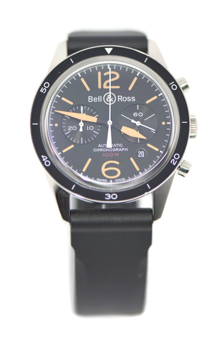 Bell & Ross Heritage Chronograph Stainless Steel 43mm Watch BR126: Bell & Ross Heritage Chronograph Stainless Steel 43mm Watch BR126 Experience the elegance and functionality of the Bell & Ross Heritage Chronograph watch. This pre-owned wristwatch features a robust 4