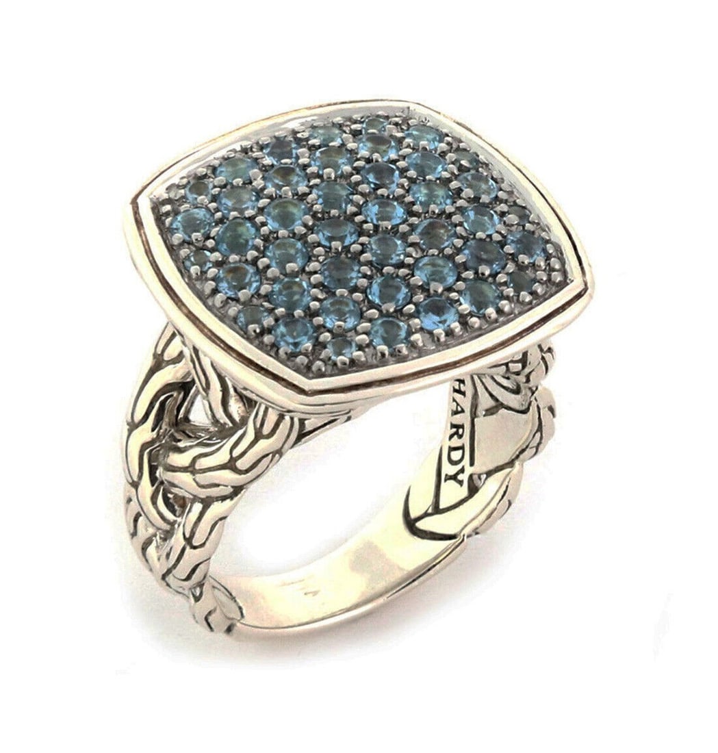 John Hardy Classic Chain sterling silver blue topaz ring size 7: John Hardy Classic Chain sterling silver blue topaz ring size 7 Pre-owned John Hardy Classic Chain ring featuring a blue topaz centerpiece and the brand's signature woven chain detailing. Crafted in s