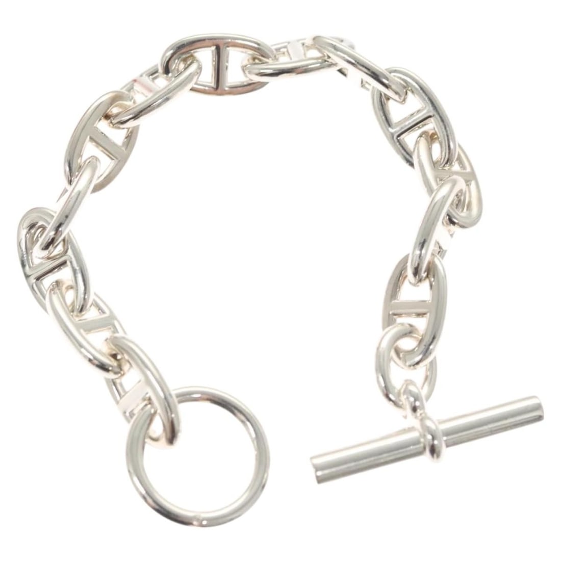 Hermes Chaine d'Ancre MM Ag925 Silver Bracelet France: Hermes Chaine d'Ancre MM Ag925 Silver Bracelet France Hermes Chaine d'Ancre MM bracelet in silver, made in France. The listing notes an Ag925 silver construction, a total length of approximately 19 cm