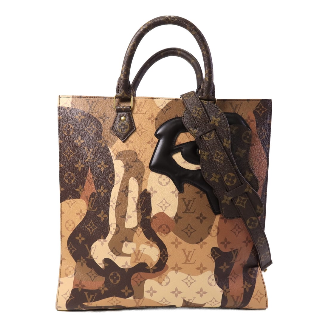 Louis Vuitton Sac Plat NV Monogram 2 Way Shoulder Bag M46679: Louis Vuitton Sac Plat NV Monogram 2 Way Shoulder Bag M46679 Louis Vuitton Sac Plat NV 2 Way Shoulder Bag in brown Monogram and PVC coated canvas. This women's regular-size bag features a two-way desi