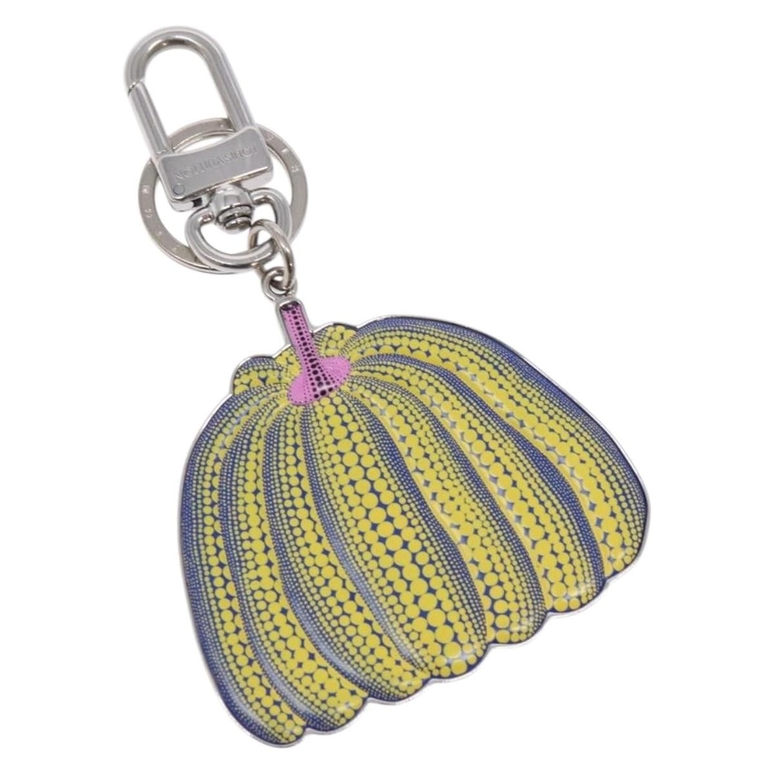 Louis Vuitton M01103 yellow metal Porte Cles Pumpkin charm: Louis Vuitton M01103 yellow metal Porte Cles Pumpkin charm Louis Vuitton Porte Cles Pumpkin Charm in yellow metal. This Italy-made charm is identified by model M01103 and shows reasonable wear and tea