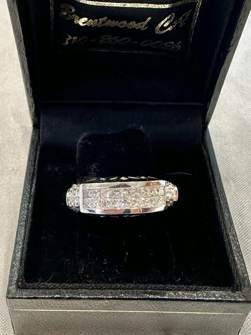 Exquisite French 18K White Gold Diamond Ring 0.60ct Size 7 (1 of 5)