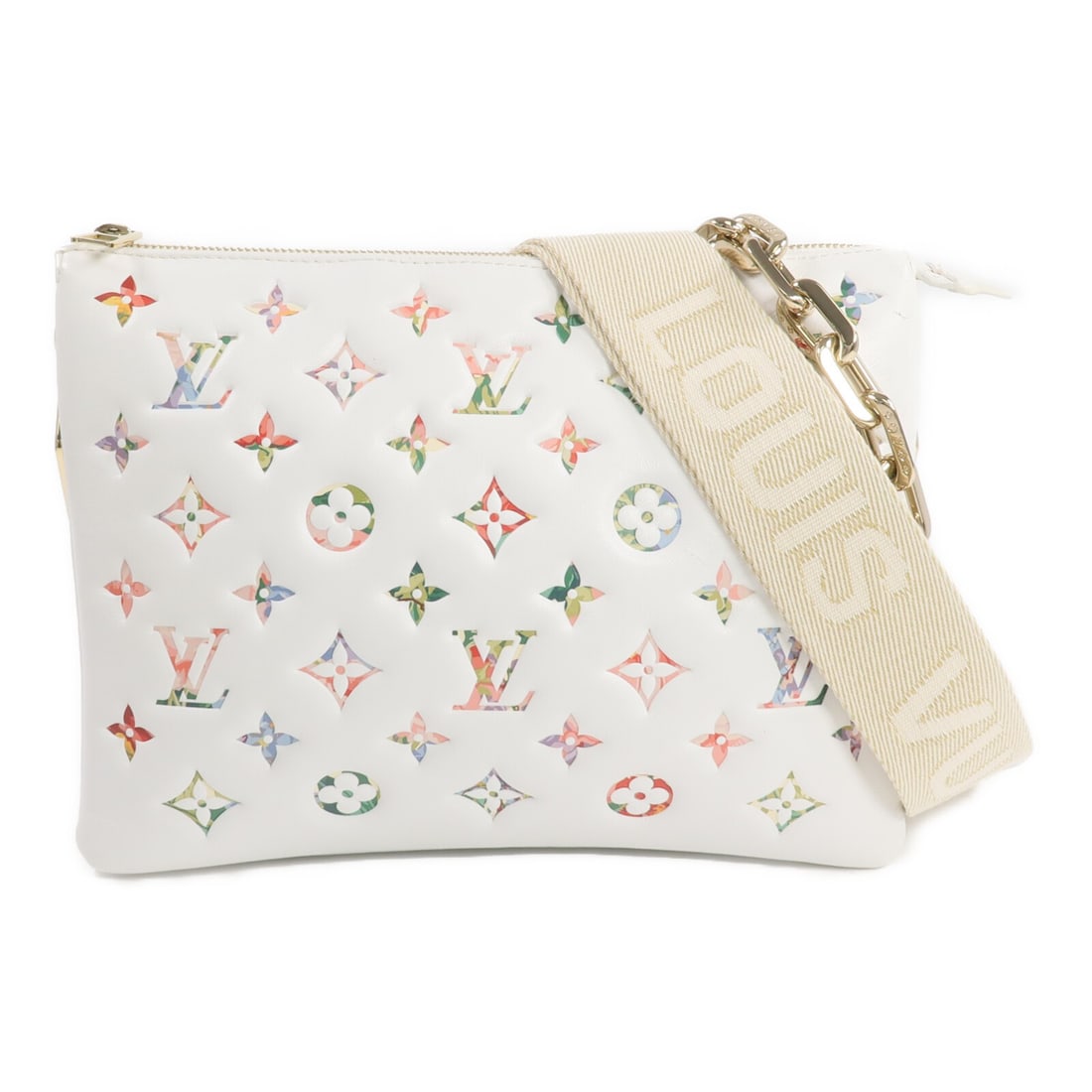 Louis Vuitton Coussin PM White Lambskin 2 Way Shoulder Bag M11986: Louis Vuitton Coussin PM White Lambskin 2 Way Shoulder Bag M11986 Louis Vuitton Coussin PM 2 Way Shoulder Bag in white lambskin (sheep leather) with gold-tone hardware. This women's bag is a regular s