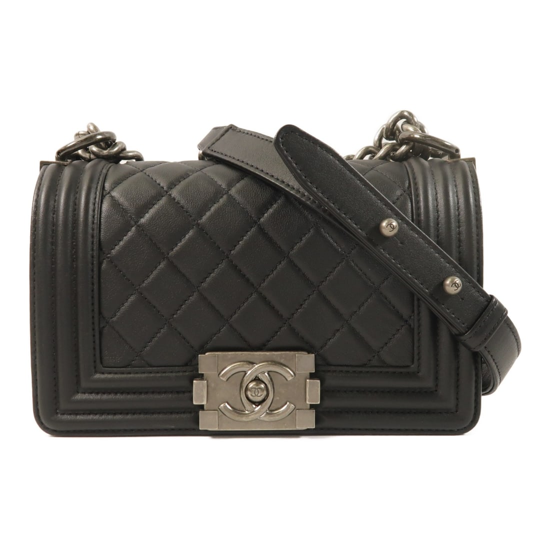 CHANEL Boy 20 Black Lambskin Chain Shoulder Bag A67085: CHANEL Boy 20 Black Lambskin Chain Shoulder Bag A67085 Chanel CC Boy 20 chain shoulder bag in black lambskin leather. This women's shoulder bag features a compact structured silhouette with an interio