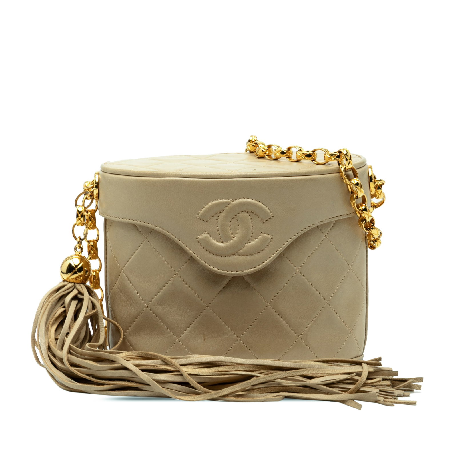 Chanel CC Quilted Lambskin Vanity Bag with Tassel Chain: Chanel CC Quilted Lambskin Vanity Bag with Tassel Chain This Chanel CC Quilted Lambskin Tassel Chain Vanity Bag is a sophisticated accessory crafted from exquisite quilted leather. It features a flat 