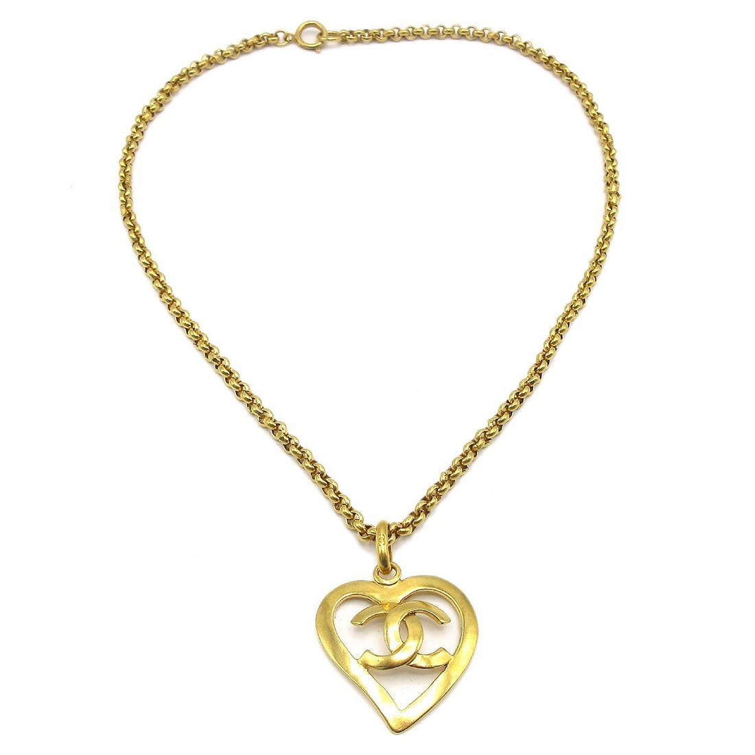 Vintage Chanel 95P Gold Plated Heart Charm Pendant Necklace: Vintage Chanel 95P Gold Plated Heart Charm Pendant Necklace Vintage Chanel pendant necklace with a heart-shaped charm and CC motif. This gold-plated necklace is made in France and shows scratches cons