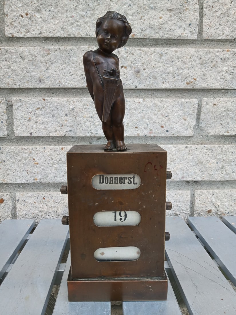 19th Century German Austrian Bronze Cherub Perpetual Date Calendar (1 of 12)