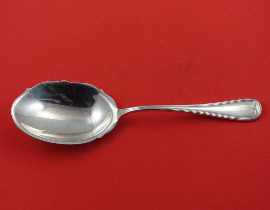 Durgin Old Standish Sterling Silver Serving Spoon 10 Inch: Durgin Old Standish Sterling Silver Serving Spoon 10 Inch This exquisite 10-inch serving spoon is crafted from sterling silver and features the elegant Old Standish pattern by Durgin, renowned for its