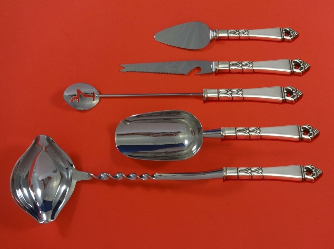 Frigast Danish Crown Sterling Silver 5pc Cocktail Bar Set Custom Made: Frigast Danish Crown Sterling Silver 5pc Cocktail Bar Set Custom Made Elevate your cocktail parties with this exquisite 5-piece Danish Crown by Frigast Sterling Silver Cocktail Party Bar Set. Crafted 