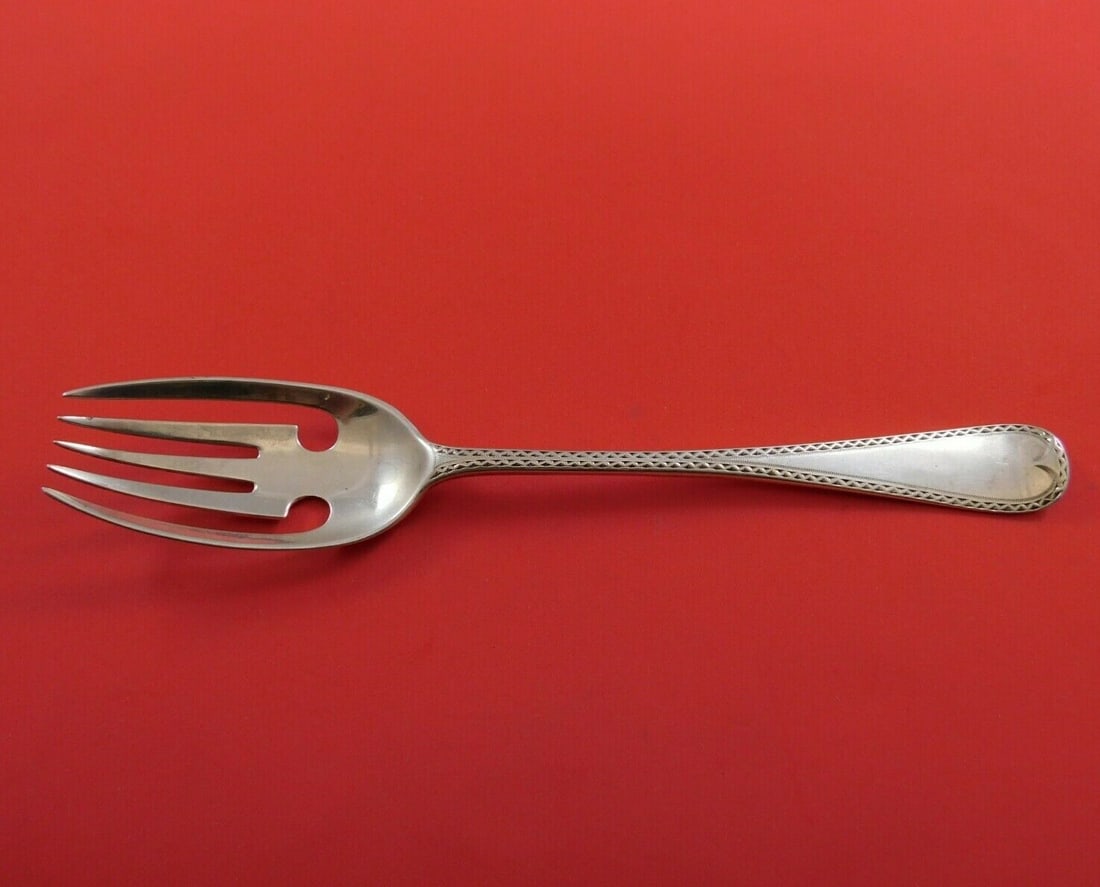 David Landsborough Fullerton Sterling Silver Salad Serving Fork 8 1/4" Geometric Design: David Landsborough Fullerton Sterling Silver Salad Serving Fork 8 1/4" Geometric Design Discover a stunning English estate salad serving fork crafted by David Landsborough Fullerton around 1916. This 