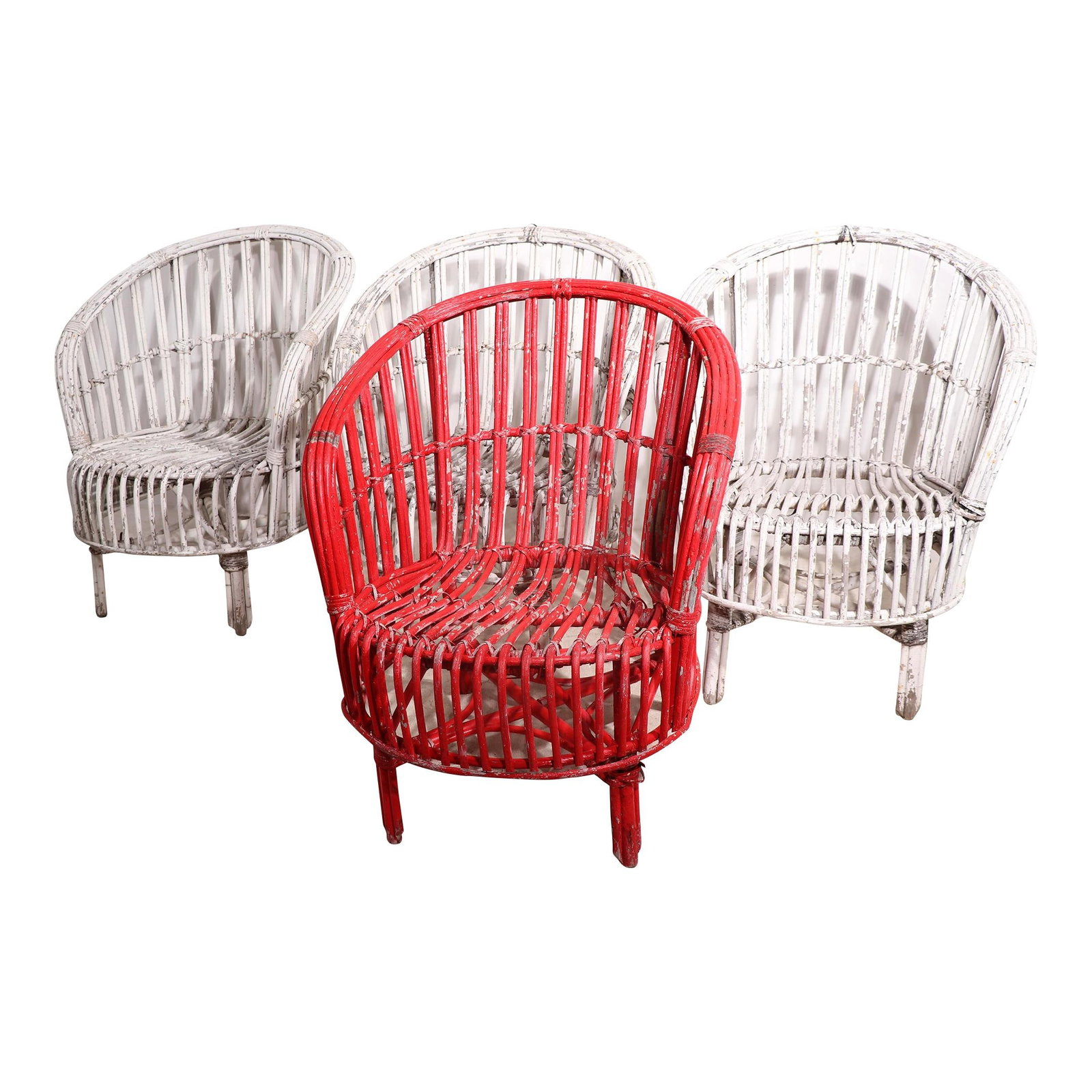 Art Deco Set of 4 Peely Paint Wicker Chairs 1930s: Art Deco Set of 4 Peely Paint Wicker Chairs 1930s This charming set of four Art Deco willow reed stick wicker chairs showcases a delightful peely paint finish, dating back to the 1930s. The set includ
