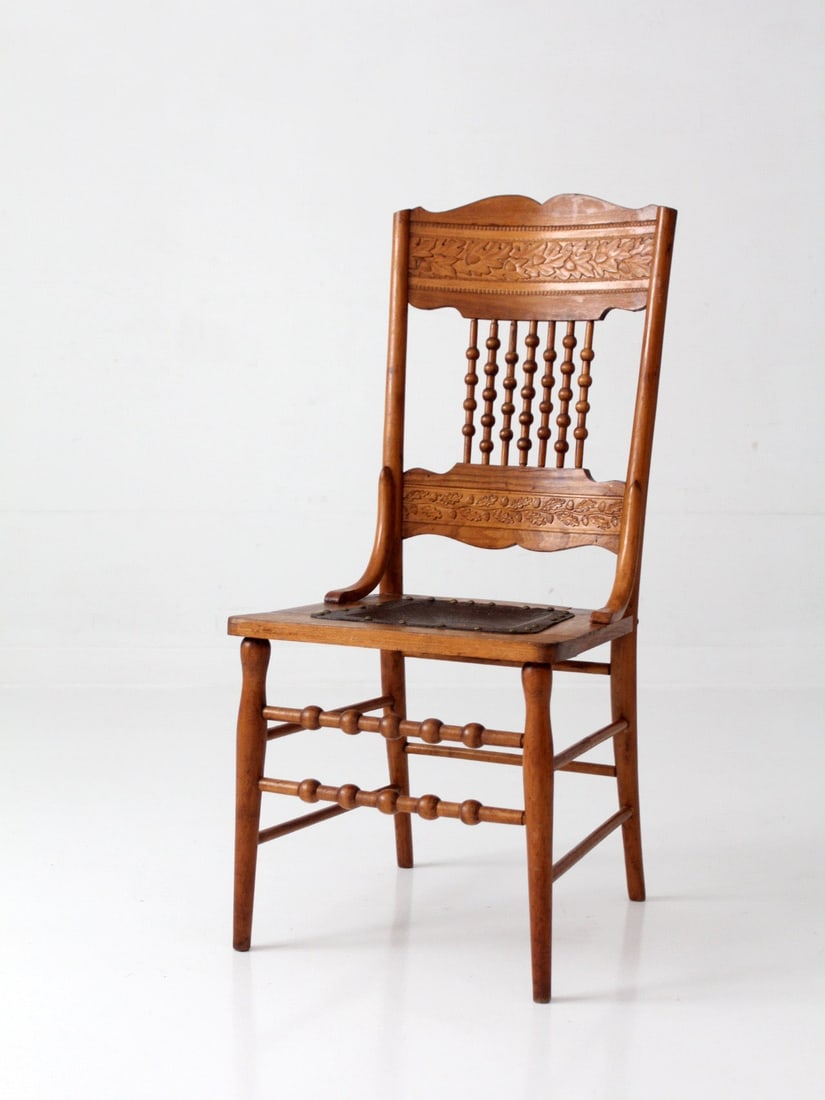 Victorian Eastlake Oak Accent Chair with Embossed Leather Seat (1 of 12)