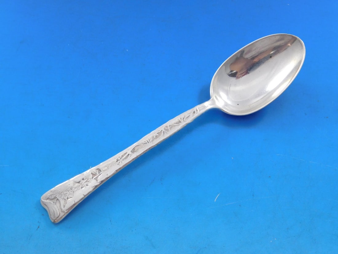 Tiffany & Co. Lap Over Edge Sterling Silver Teaspoon 6" Larkspur: Tiffany & Co. Lap Over Edge Sterling Silver Teaspoon 6" Larkspur This exquisite teaspoon features the iconic Lap Over Edge pattern by Tiffany & Co. Crafted from high-quality sterling silver, this