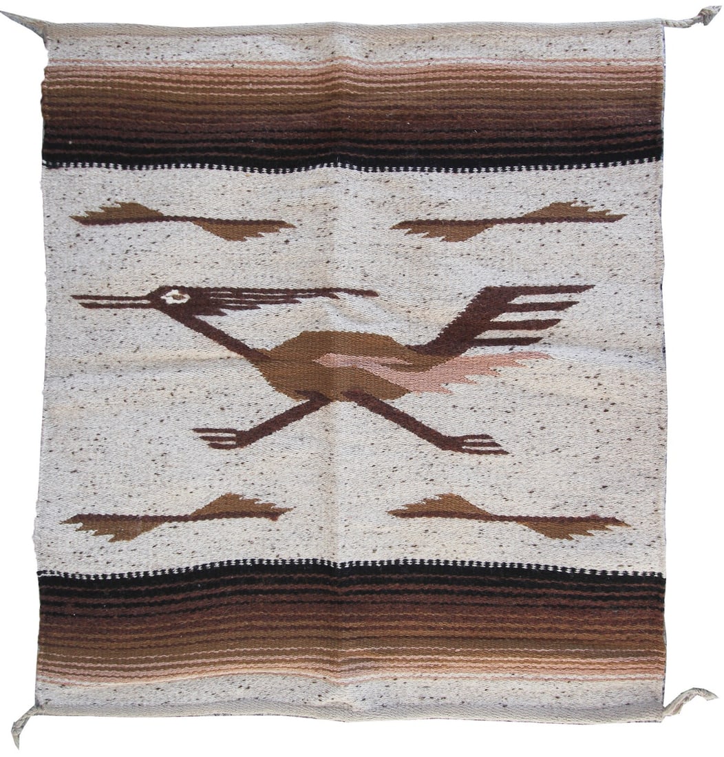 Handwoven Wool Mexican Area Rug Road Runner Geometric 2'6 x 3': Handwoven Wool Mexican Area Rug Road Runner Geometric 2'6 x 3' This vintage handmade flatwoven Mexican rug features a striking geometric Road Runner design, expertly crafted from 100% wool. The rug me
