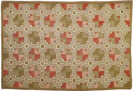 Camp Flintrock Early American Hooked Rug 6x9 Burlap Back: Camp Flintrock Early American Hooked Rug 6x9 Burlap Back Introducing the Camp Flintrock Hooked Rug, a stunning piece designed in an Early American style. This un-used rug features a classic hooked des