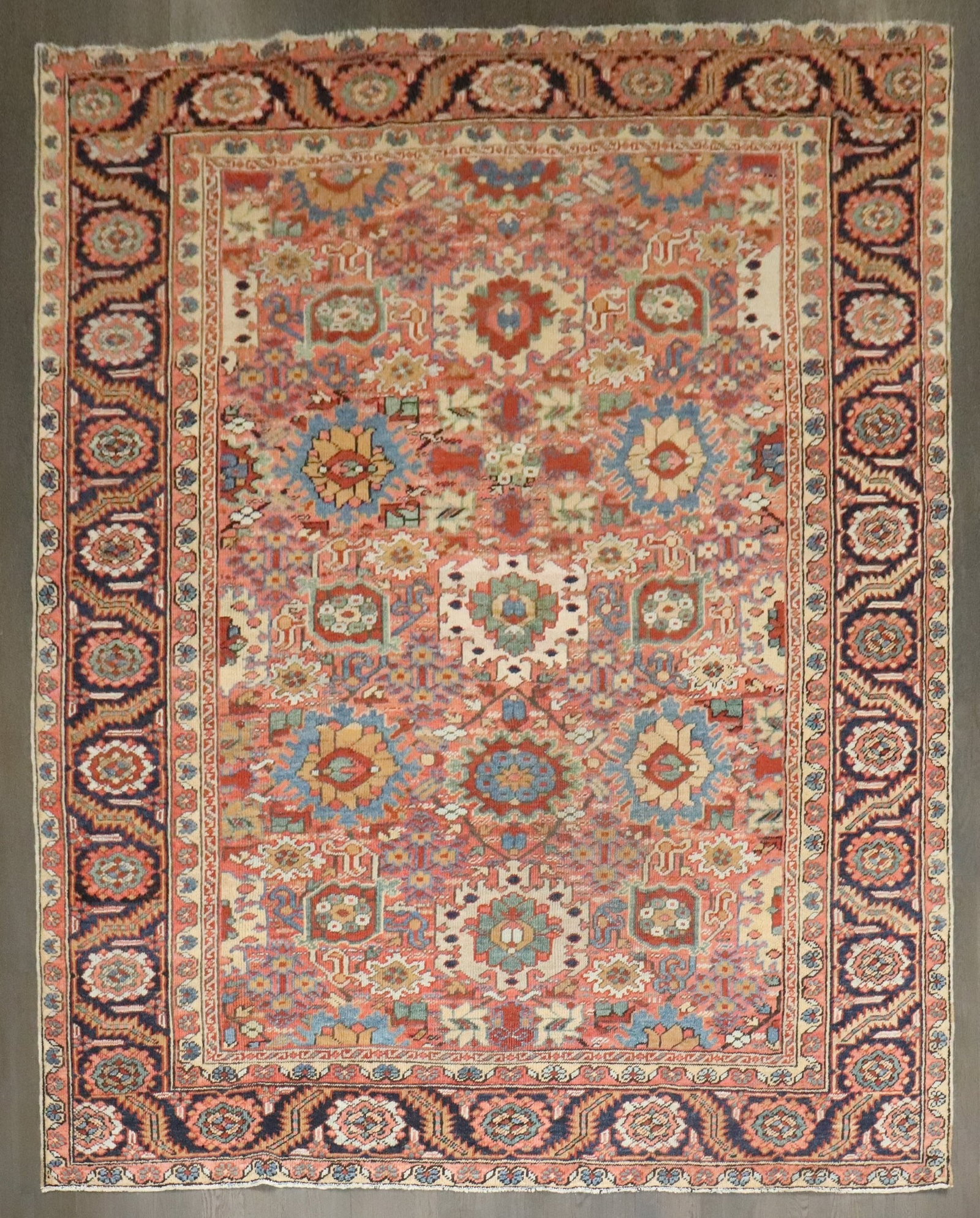 8' x 10' Persian Heriz Goravan Room Carpet Early 20th Century: 8' x 10' Persian Heriz Goravan Room Carpet Early 20th Century A highly decorative early 20th century Persian Heriz Goravan carpet with Serapi/Heriz styling. This pre-owned room-size carpet offers the 