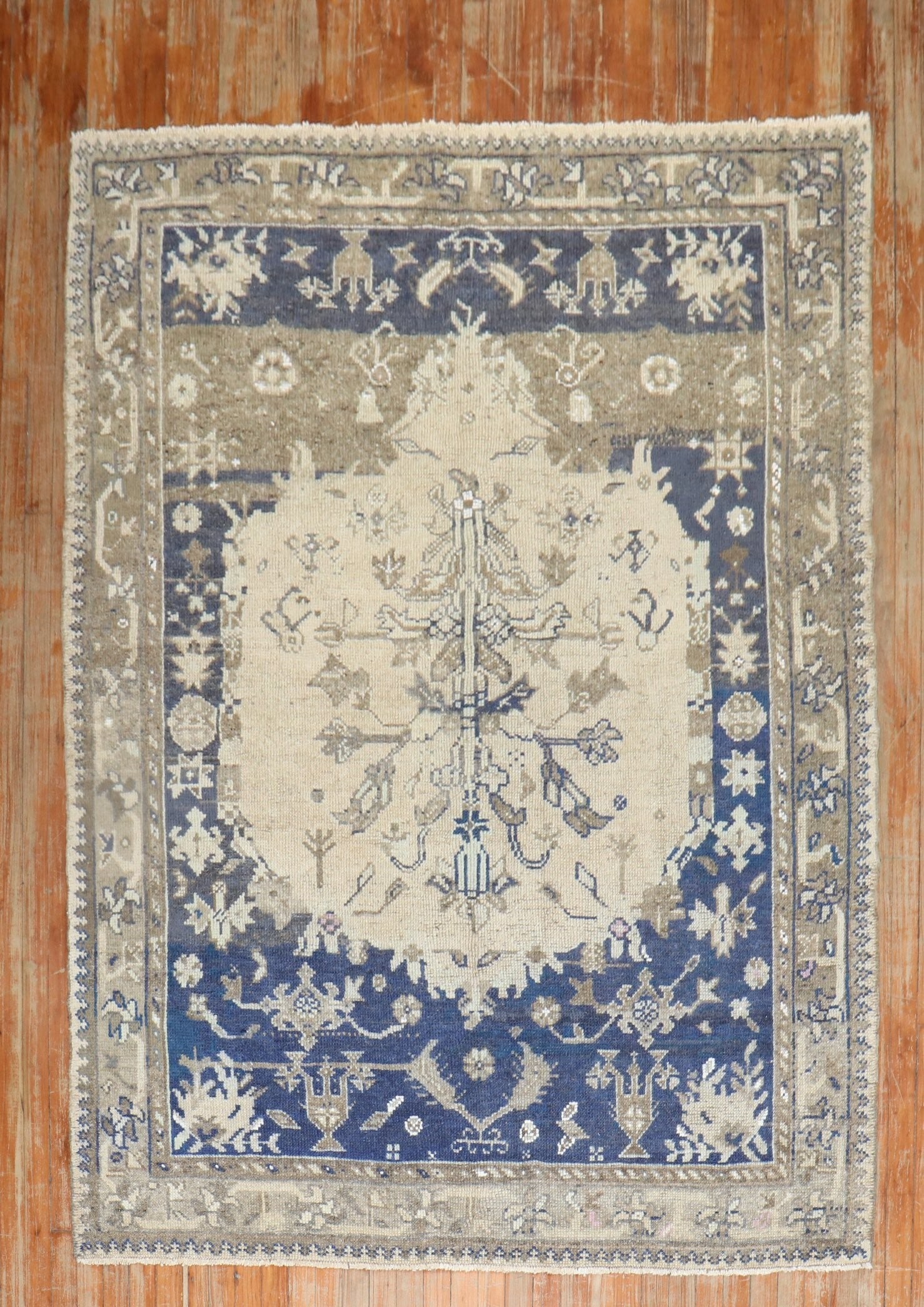 5' 8" x 7' 6" Turkish Kula Rug 2nd Quarter 20th Century (1 of 7)