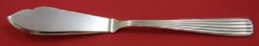 Schiavon America Sterling Silver Fish Knife 8 1/4 Inch New: Schiavon America Sterling Silver Fish Knife 8 1/4 Inch New Introducing the America by Schiavon Italy Sterling Silver Fish Knife, a stunning addition to any table setting. Crafted from high-quality ste