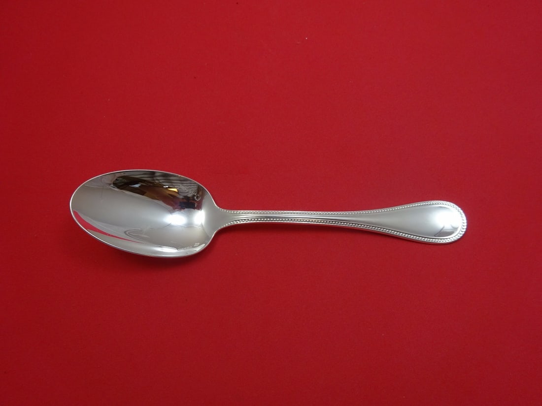 Christofle Perles Sterling Silver Vintage Dinner Spoon 7.5 inches: Christofle Perles Sterling Silver Vintage Dinner Spoon 7.5 inches This exquisite vintage dinner spoon from Christofle features the elegant Perles pattern, showcasing timeless design and craftsmanship.