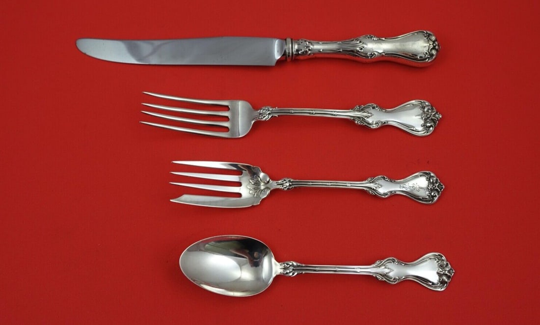 Whiting Duke of York Sterling Silver 4-Piece Place Setting: Whiting Duke of York Sterling Silver 4-Piece Place Setting Enhance your dining experience with this exquisite 4-piece place setting from the Duke of York pattern, crafted by Whiting. Made of high-qual