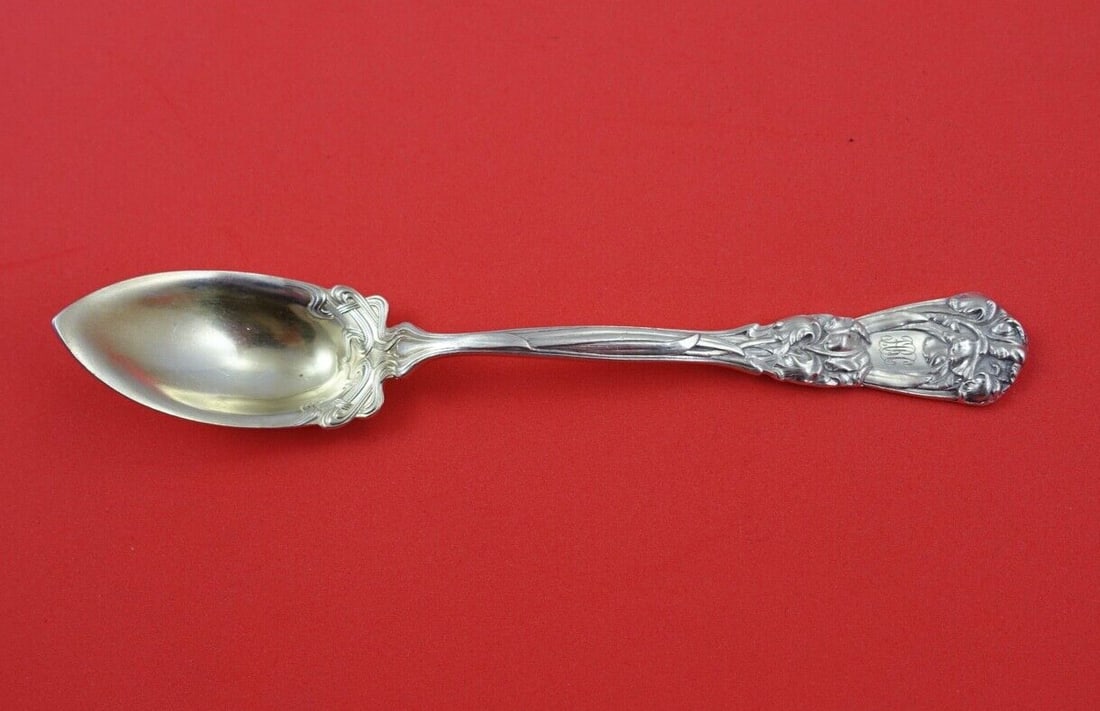 Durgin-Gorham Iris Sterling Silver Grapefruit Spoon 5 3/4" Monogrammed Heirloom: Durgin-Gorham Iris Sterling Silver Grapefruit Spoon 5 3/4" Monogrammed Heirloom This exquisite grapefruit spoon is part of the Iris pattern by Durgin-Gorham, crafted from high-quality sterling silver.