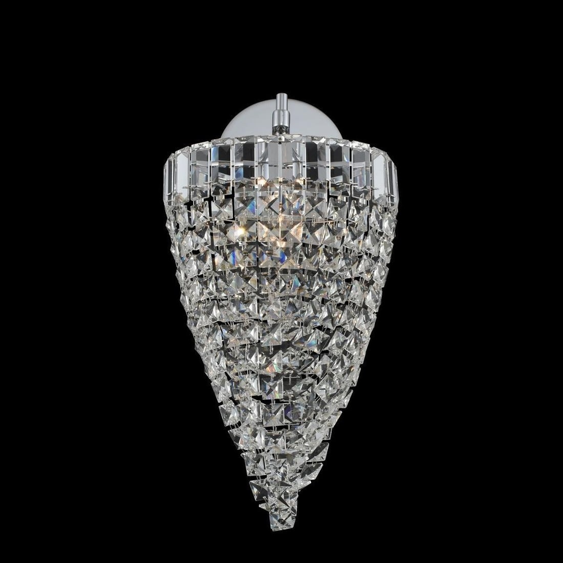 Kalco Mira Hollywood Regency Chrome Crystal Wall Sconce 1-Light: Kalco Mira Hollywood Regency Chrome Crystal Wall Sconce 1-Light Illuminate your space with this exquisite Luxurious Chrome Crystal Wall Sconce, embodying the elegance of Hollywood Regency style. Craft