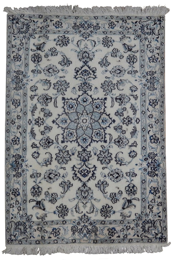 Handmade Persian Nain Rug 2.9 x 3.9 ft Wool Silk Medallion Iran: Handmade Persian Nain Rug 2.9 x 3.9 ft Wool Silk Medallion Iran Free continental US Shipping This 2.9 x 3.9 Persian Nain rug is a hand-knotted piece crafted in Iran, renowned for its refined medallion