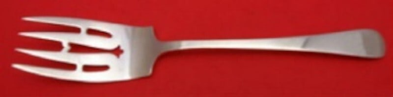 Gorham Covington Sterling Silver Cold Meat Fork 8.5 Inch Serving: Gorham Covington Sterling Silver Cold Meat Fork 8.5 Inch Serving This exquisite serving fork is a sterling silver cold meat fork from the Covington pattern by Gorham. Measuring 8 1/2 inches, it showca