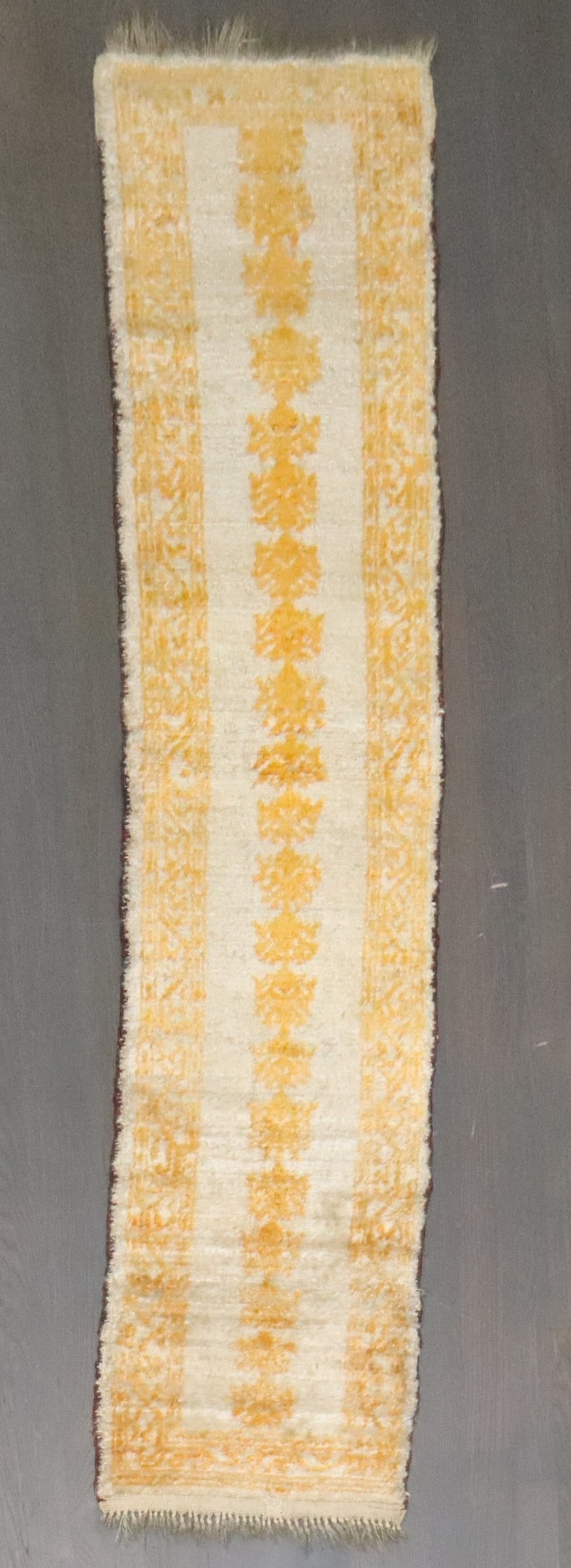 1' 3" x 5' 6" Angora Oushak small runner rug (1 of 7)