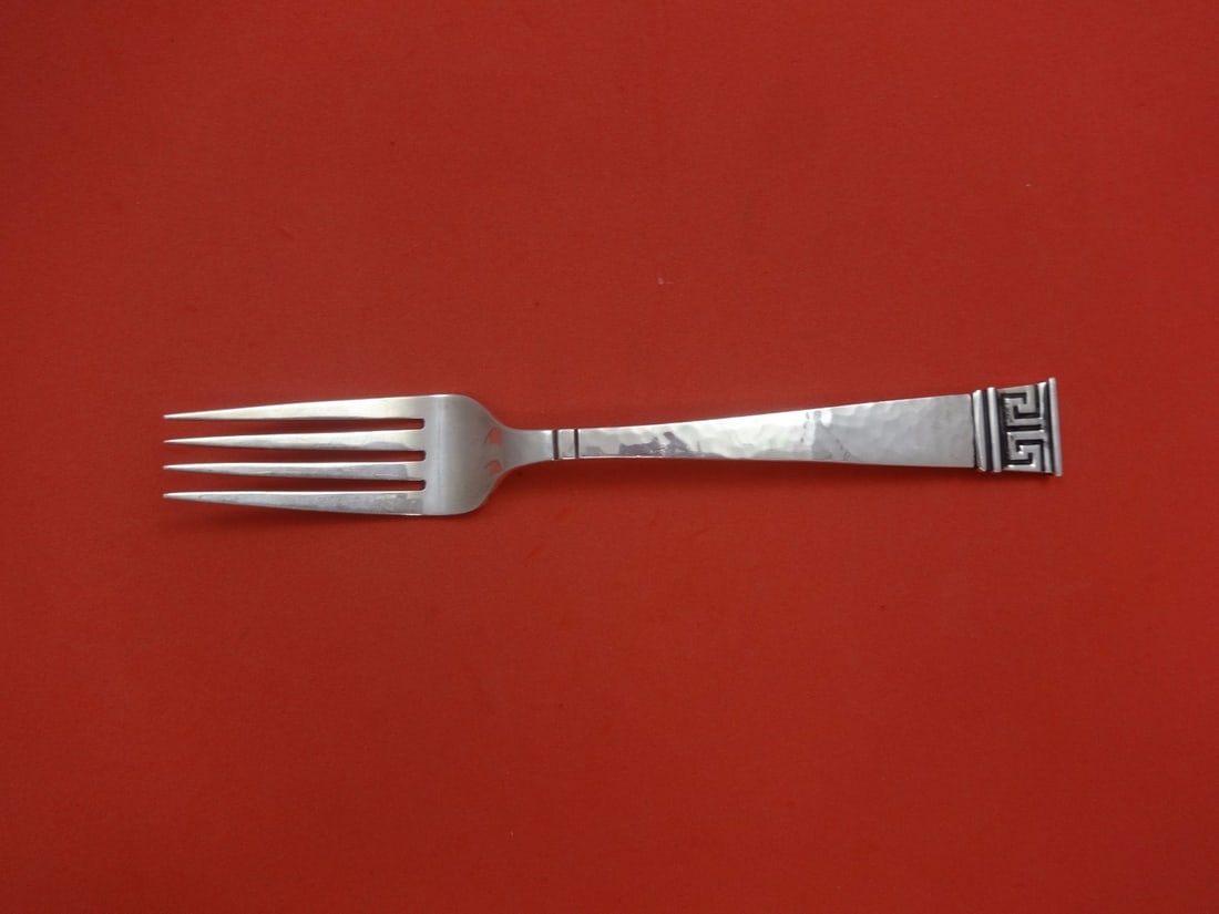 Old Newbury Crafters Dynasty Sterling Silver Dinner Fork 8 3/8": Old Newbury Crafters Dynasty Sterling Silver Dinner Fork 8 3/8" This elegant dinner fork is crafted from high-quality sterling silver and features the exquisite Dynasty pattern by Old Newbury Crafters