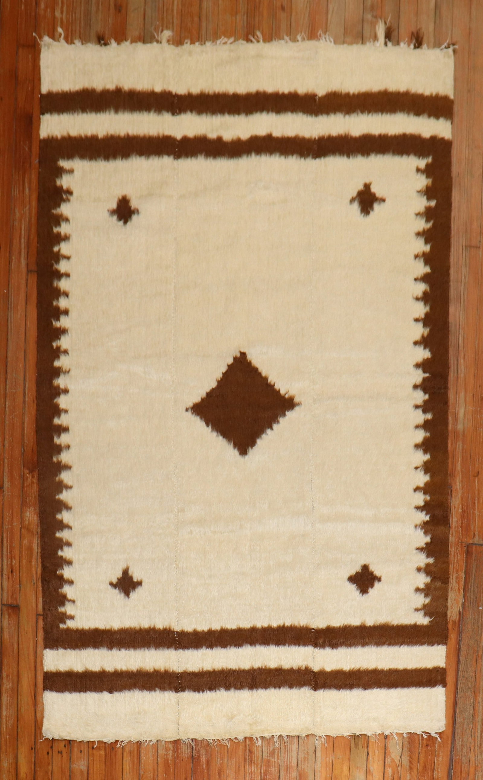 4' 4" x 6' 9" Vintage Turkish Mohair Accent Rug Ivory Brown: 4' 4" x 6' 9" Vintage Turkish Mohair Accent Rug Ivory Brown Vintage Turkish mohair accent rug in an ivory and brown color palette. This pre-owned piece offers a classic look with the texture and chara