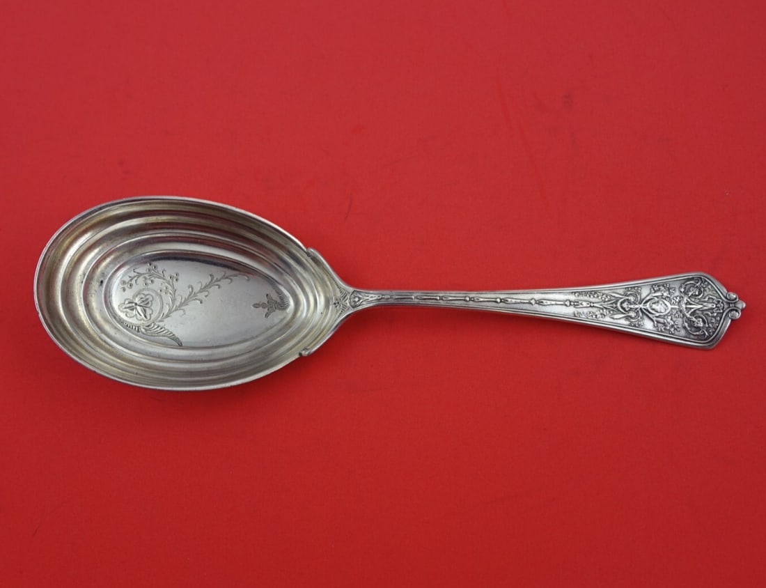Gorham Lady Washington Sterling Silver Ice Spoon 9 inch Brite-Cut Ripple: Gorham Lady Washington Sterling Silver Ice Spoon 9 inch Brite-Cut Ripple This exquisite Lady Washington ice spoon by Gorham is a stunning example of 19th-century craftsmanship. Made from high-quality 