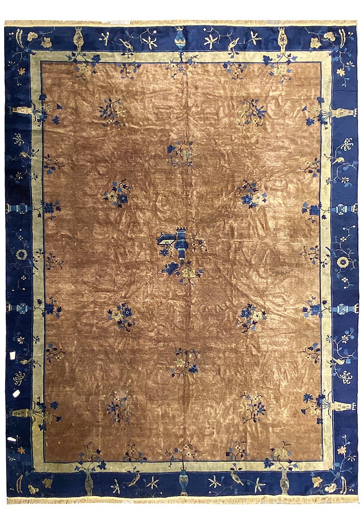 11.8 x 15 Antique Chinese Art Deco Rug Hand-Knotted Taupe Wool: 11.8 x 15 Antique Chinese Art Deco Rug Hand-Knotted Taupe Wool Free continental US Shipping Discover the captivating beauty of this hand-knotted Taupe Antique Chinese Art Deco Rug, measuring 11.8 feet