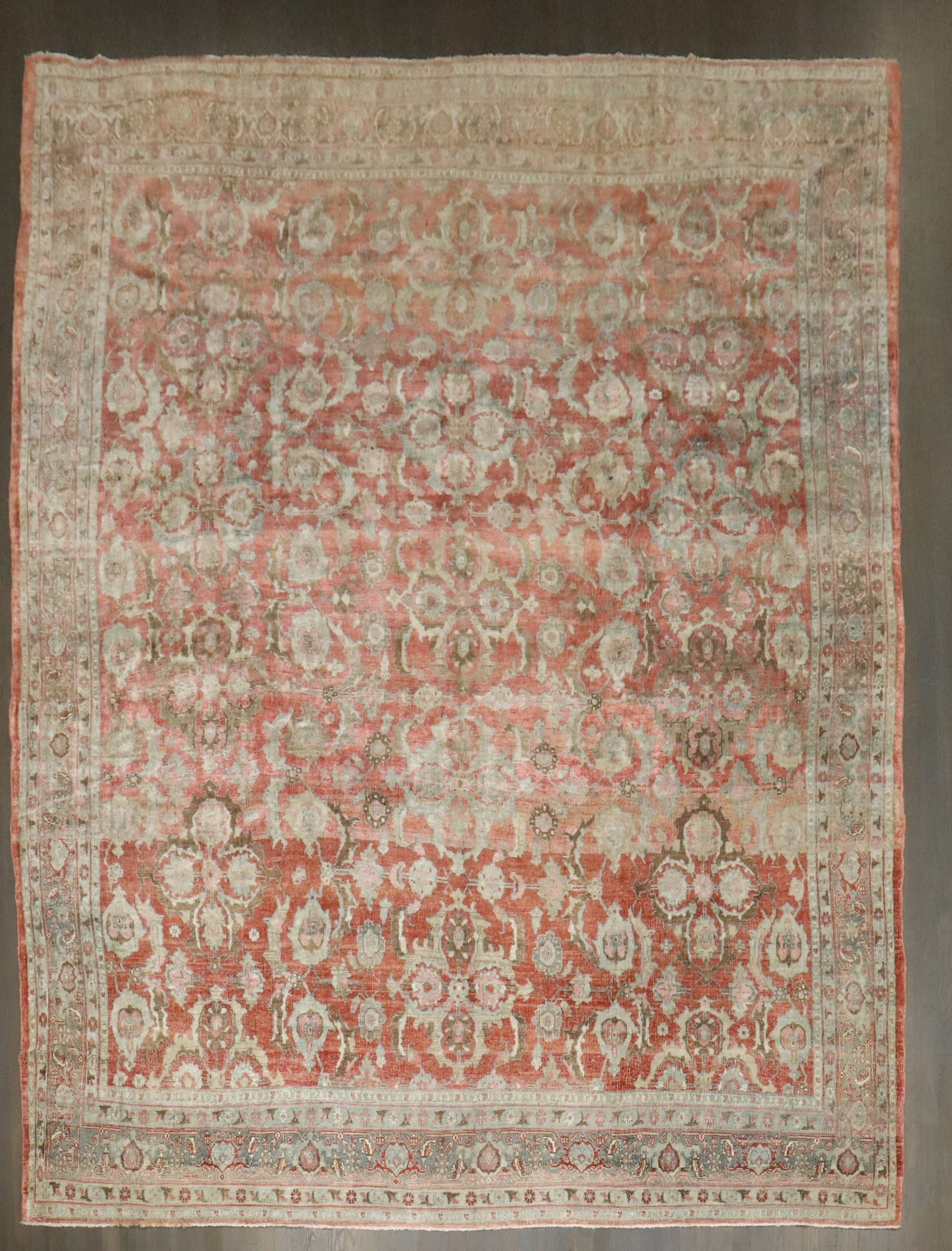 9' 6" x 12' Persian Bidjar Room Carpet Red Late 19th Century: 9' 6" x 12' Persian Bidjar Room Carpet Red Late 19th Century Late 19th century Persian Bidjar carpet with a red field and large-scale pattern. This pre-owned room-size rug is identified as a Bidjar. S