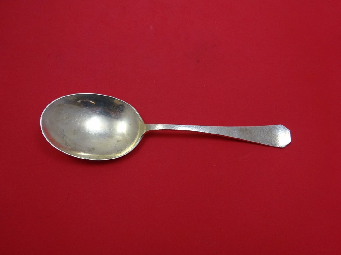 Wallace San Juan Sterling Silver Serving Berry Spoon 8 1/2": Wallace San Juan Sterling Silver Serving Berry Spoon 8 1/2" A sterling silver berry spoon in the San Juan pattern by Wallace. This serving spoon is not monogrammed and is described as being in excelle