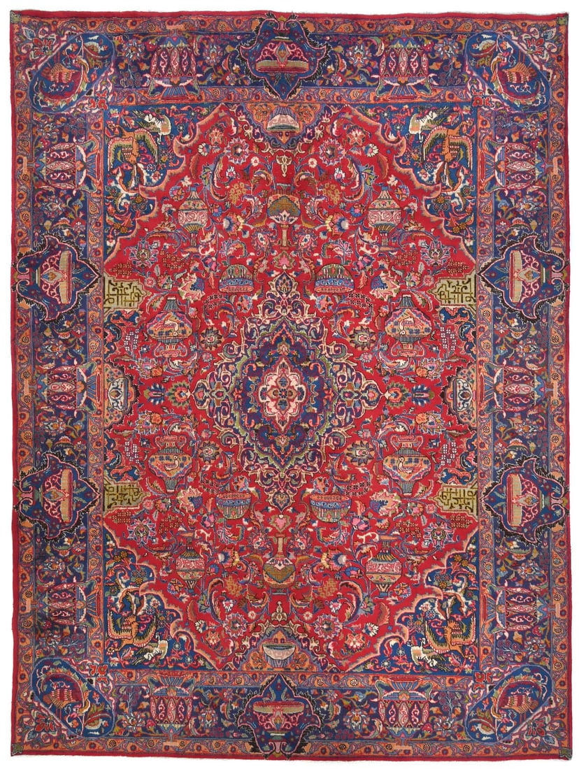 Vintage Hand-Knotted Wool Pictorial Design Oriental Rug 9'8 x 12'9: Vintage Hand-Knotted Wool Pictorial Design Oriental Rug 9'8 x 12'9 Enhance your living space with this vintage traditional pictorial design oriental rug, a stunning addition to any room. Measuring 9'8