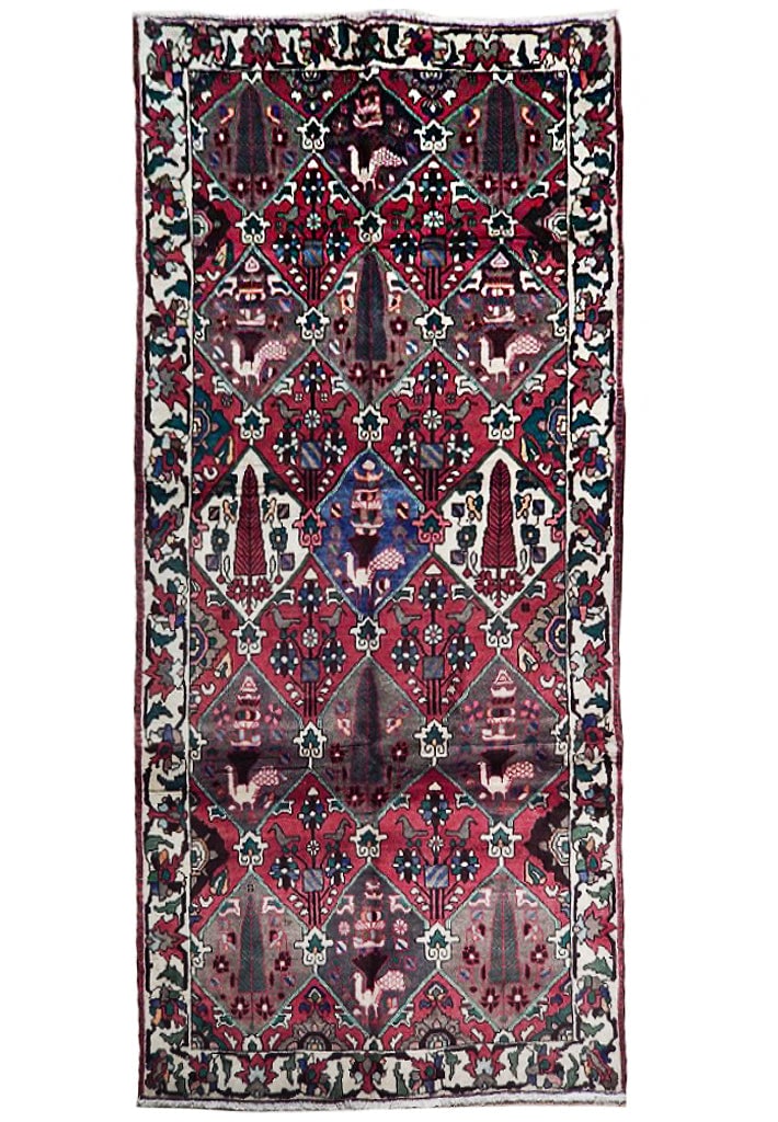 5.2 x 9.9 Sky Blue Semi-Antique Persian Bakhtiari Rug Handmade Wool: 5.2 x 9.9 Sky Blue Semi-Antique Persian Bakhtiari Rug Handmade Wool Free continental US Shipping Introducing the exquisite Sky Blue Semi-Antique Persian Bakhtiari Rug, measuring 5' 2" x 9' 9". This st