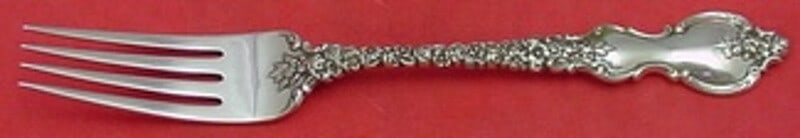 International Sterling Silver Du Barry Fork 7 3/8 Vintage Flatware: International Sterling Silver Du Barry Fork 7 3/8 Vintage Flatware Introduce elegance to your dining experience with this exquisite Du Barry fork from International Sterling. Crafted from high-quality