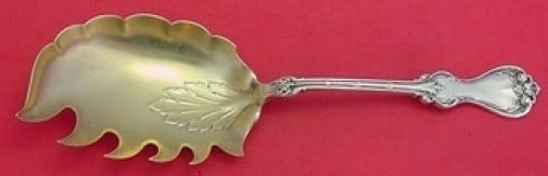 Whiting Sterling Silver Duke of York Macaroni Server Gold Washed 9.5": Whiting Sterling Silver Duke of York Macaroni Server Gold Washed 9.5" This exquisite macaroni server from the Duke of York pattern by Whiting is crafted from sterling silver and features a stunning go