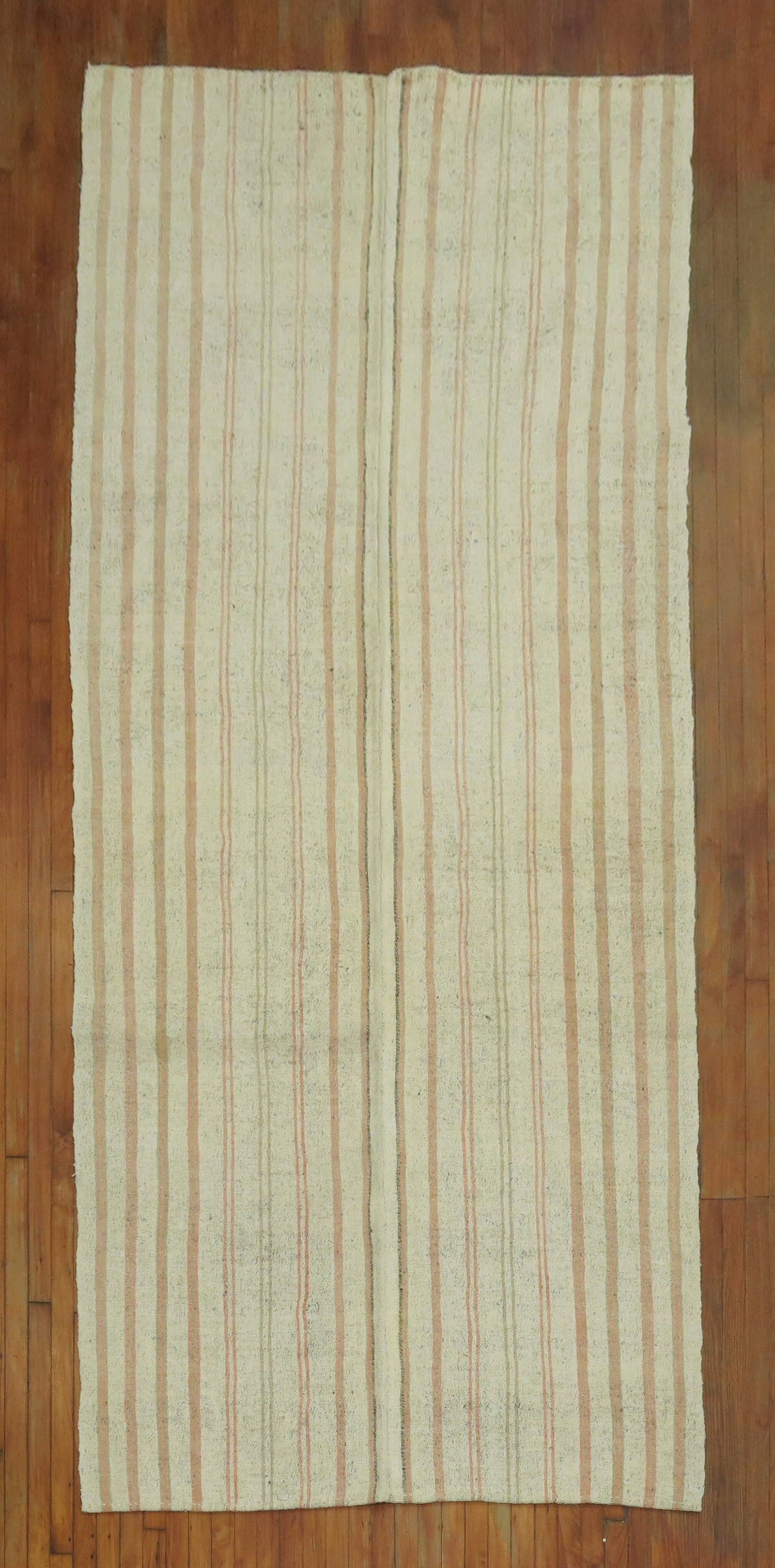 Turkish Gallery Kilim Rug 5' 2" x 11' 5" White Field: Turkish Gallery Kilim Rug 5' 2" x 11' 5" White Field Vintage Turkish gallery kilim with a white field, dating to the mid 20th century. This pre-owned rug is identified as a gallery-size kilim. Specifi