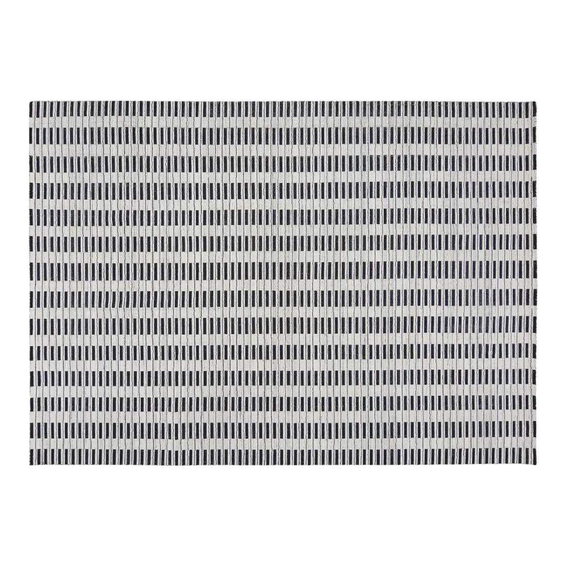 10'1 x 14' Contemporary Indian Wool Area Rug Hand-Knotted: 10'1 x 14' Contemporary Indian Wool Area Rug Hand-Knotted This Indian modern hand-knotted wool rug showcases a harmonious blend of traditional craftsmanship and contemporary design. Expertly crafted w