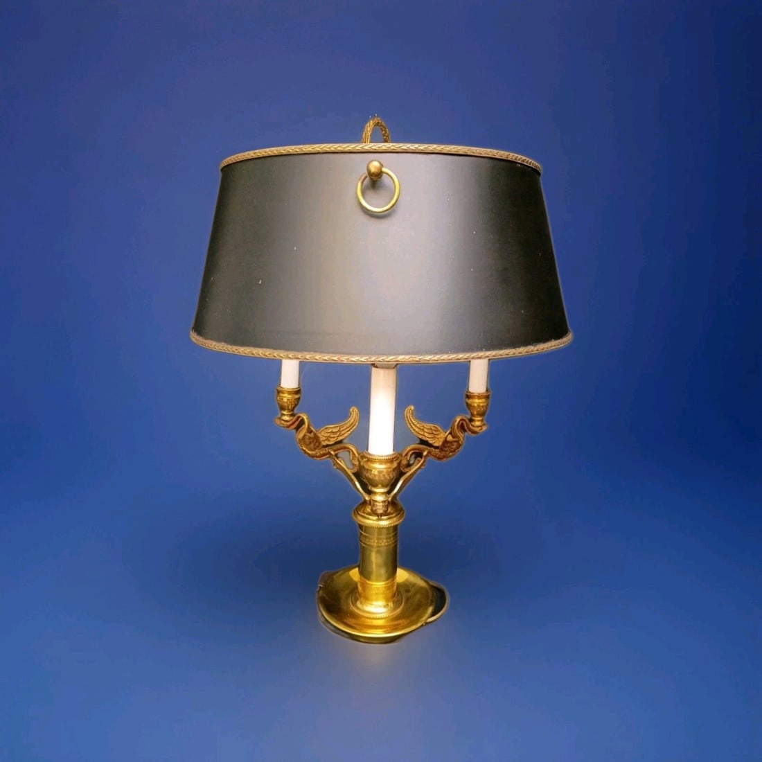 Vintage French Bouillotte Desk Lamp Brass Tole Swan Arms 22 in: Vintage French Bouillotte Desk Lamp Brass Tole Swan Arms 22 in Vintage French-style bouillotte desk lamp featuring sculptural swan-form arms and a traditional tole design. This original mid-century pi